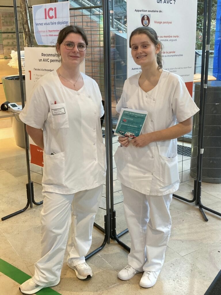 2 1 - journée Mondiale AVC organisée en partenariat avec le service de Neurologie Neurovasculaire